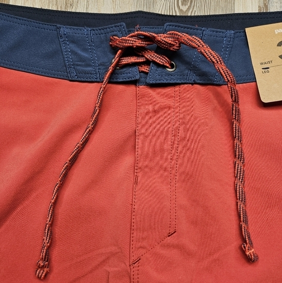 Patagonia Hydro Series Boardshorts NEW Men's 30 Style 86480 Red - Picture 2 of 7